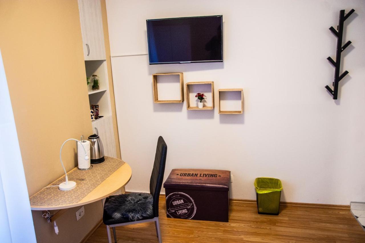 Apartment & Room Eni 자그레브 외부 사진