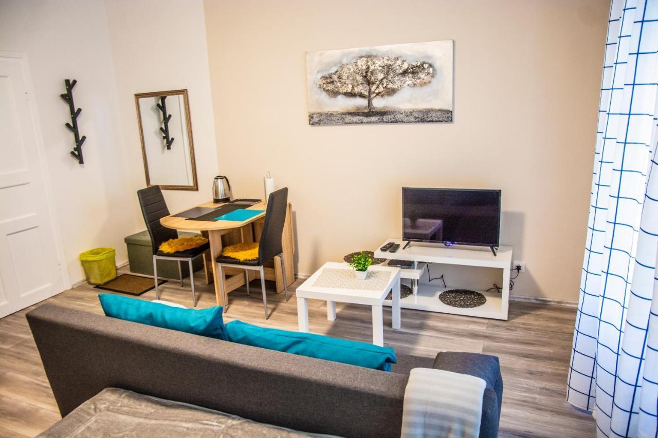 Apartment & Room Eni 자그레브 외부 사진
