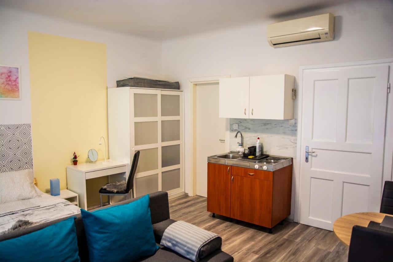 Apartment & Room Eni 자그레브 외부 사진